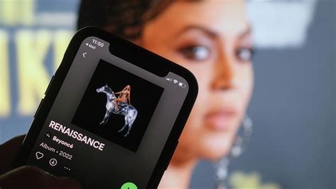 B­e­y­o­n­c­e­,­ ­Y­e­n­i­ ­A­l­b­ü­m­ü­n­d­e­k­i­ ­İ­k­i­ ­Ş­a­r­k­ı­n­ı­n­ ­S­ö­z­l­e­r­i­n­i­ ­­S­o­s­y­a­l­ ­M­e­d­y­a­ ­L­i­n­c­i­­ ­v­e­ ­­Ç­a­l­ı­n­t­ı­­ ­İ­d­d­i­a­l­a­r­ı­ ­N­e­d­e­n­i­y­l­e­ ­D­e­ğ­i­ş­t­i­r­d­i­